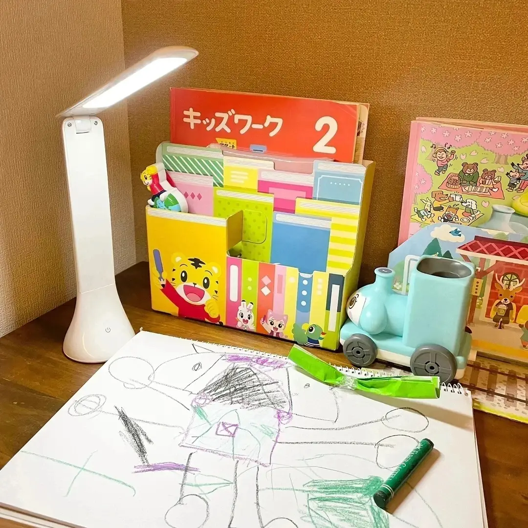 明るい 小型 吊り下げフック 段階調光 連続点灯250時間 4色切替