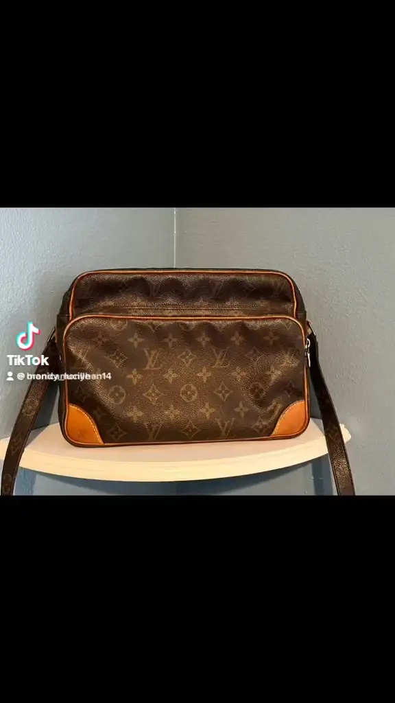 I Bought Another Vintage LV Bag Under $250! Unboxing Louis Vuitton