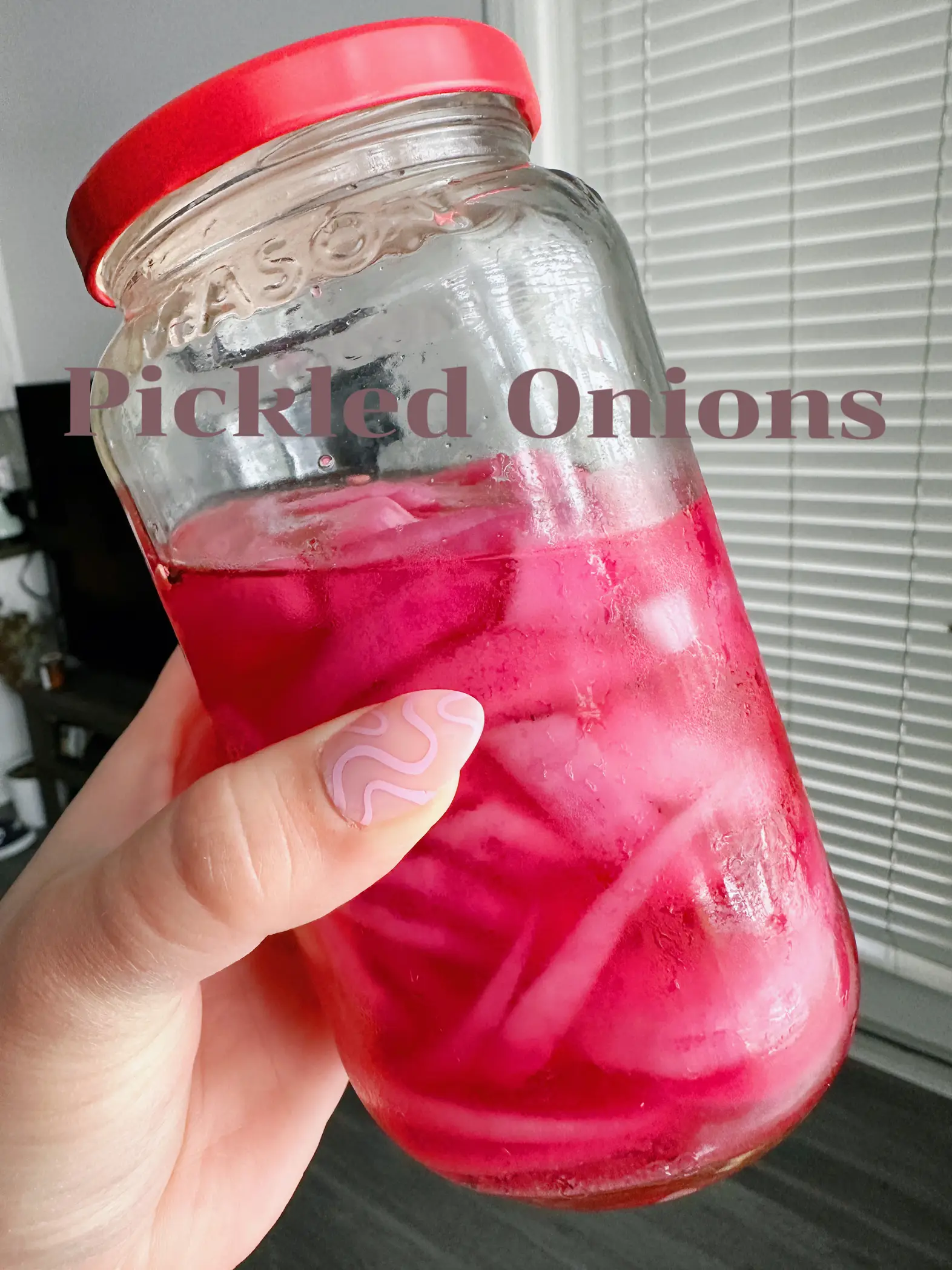 Quick Pickled Red Onions (For Tacos & Sandwiches!) - Chef Savvy