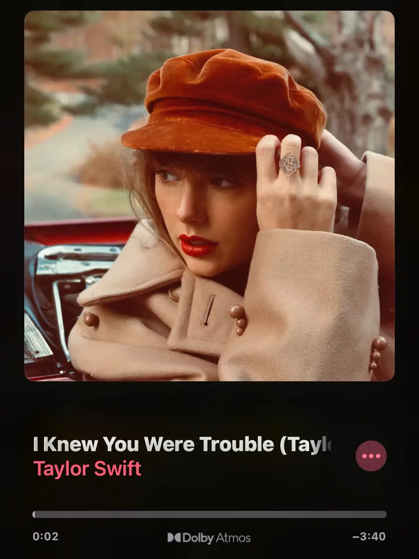 Taylor Swift ~ I knew you were trouble beginning speech❤️I love it.