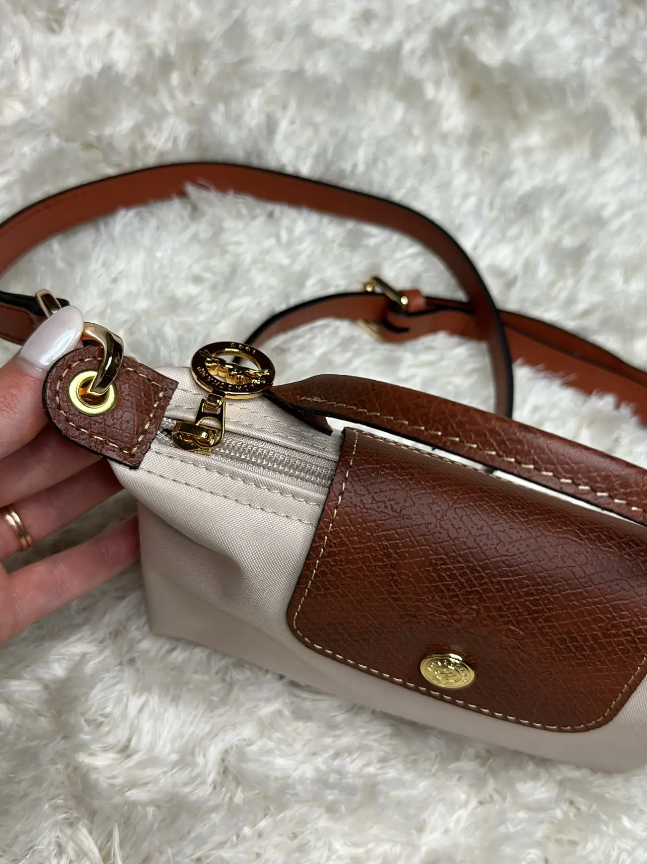Hello Catwalk City on Instagram: I converted my Longchamp le pliage pouch  into a cute little crossbody bag!! Got this kit from  @dressupyourpurse_store and it's absolutely perfect! 👌 The leather and  hardware