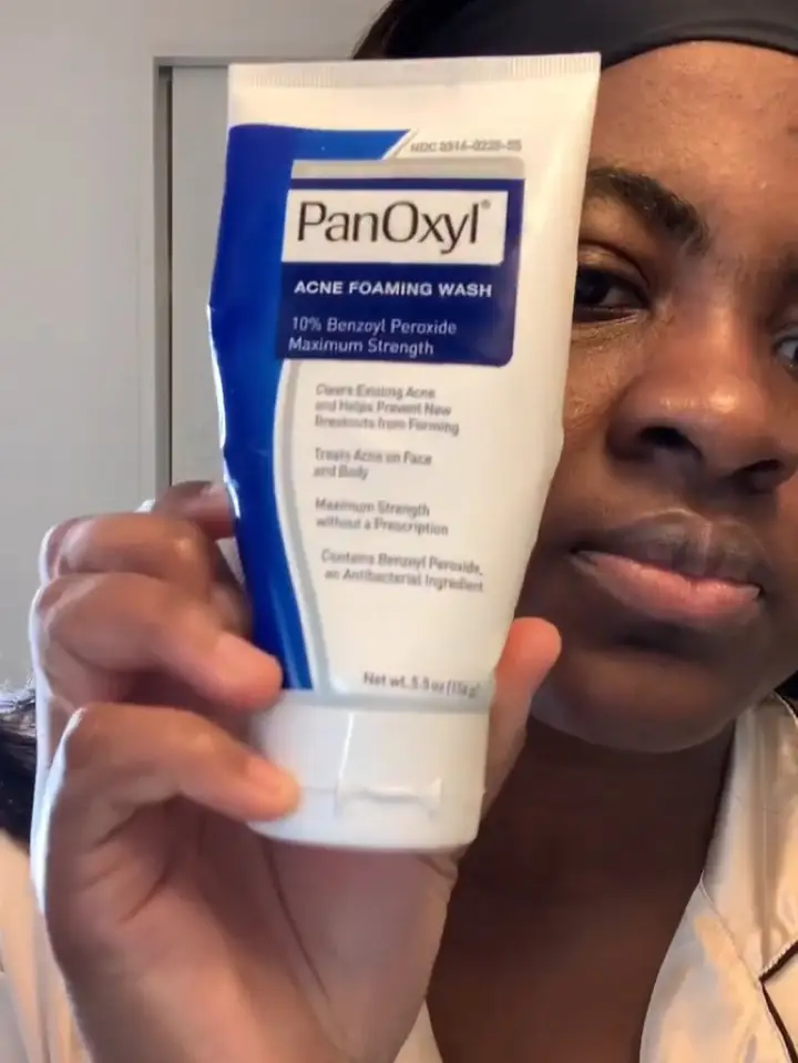 HOW TO USE PanOxyl 10 ACNE FOAMING WASH Video published by Juliet