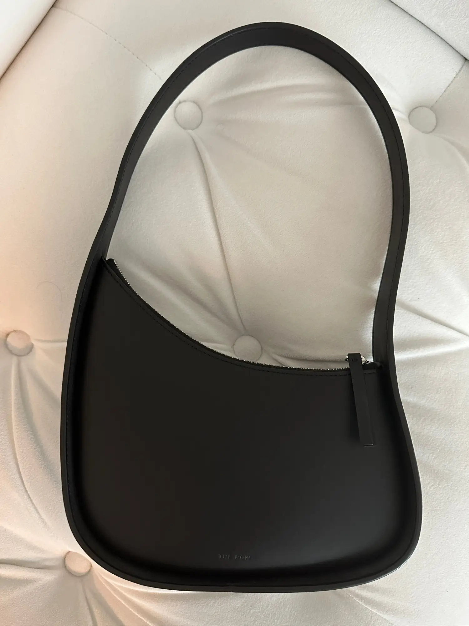 THE ROW HALF MOON BAG  UNBOXING AND FIRST IMPRESSIONS 