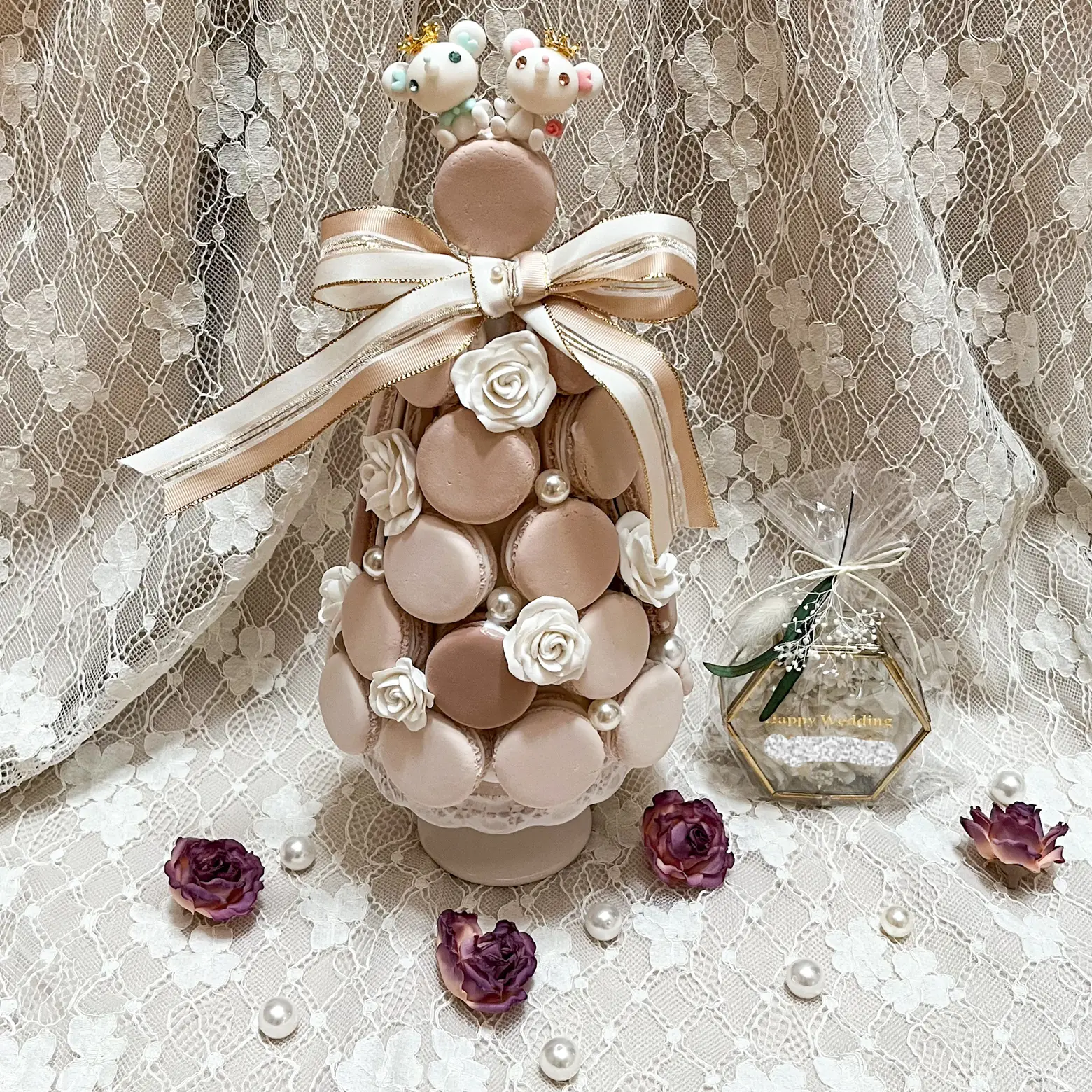 ハンドメイド粘土♡カメリアマカロンタワー 幸せな瞬間を飾る、ソフト