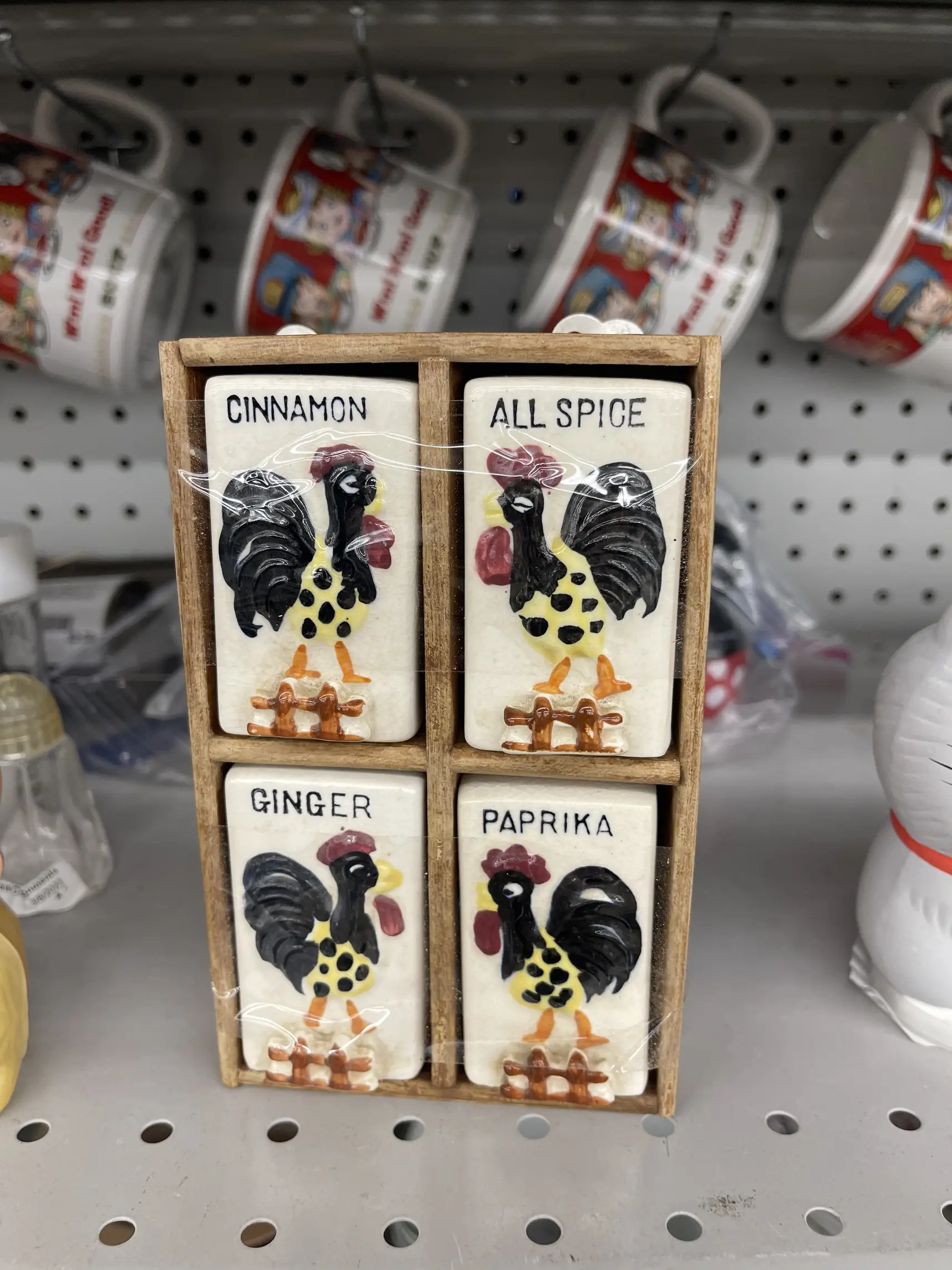 Adorable Rooster Shakers Salt Pepper Cinnamon and Paprika 