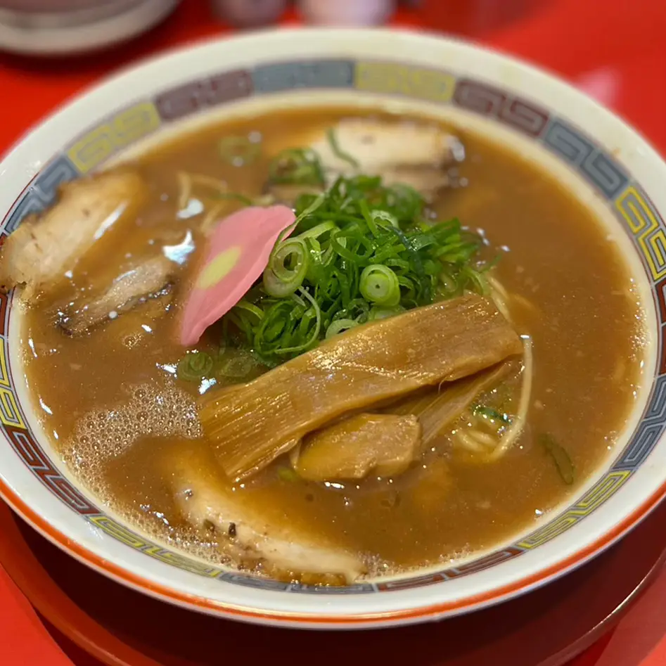 濃厚なのにあっさり豚骨醤油ラーメン🍜 | かーりん【大阪グルメ】が