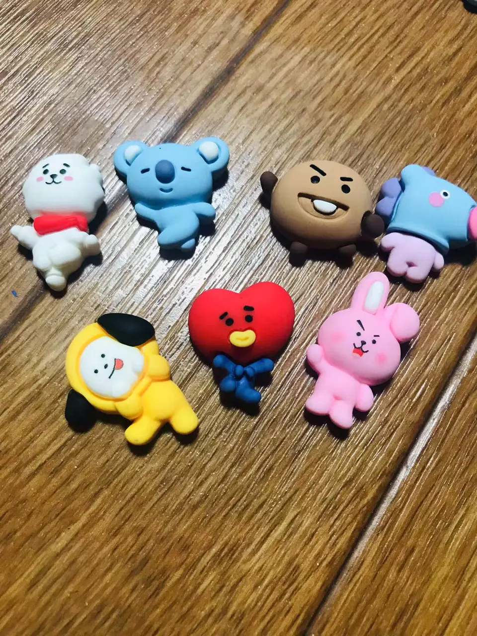 BTS BT21 デコパーツ 35個 まとめ売り (¥1,350)』 | 激安ショップ2が