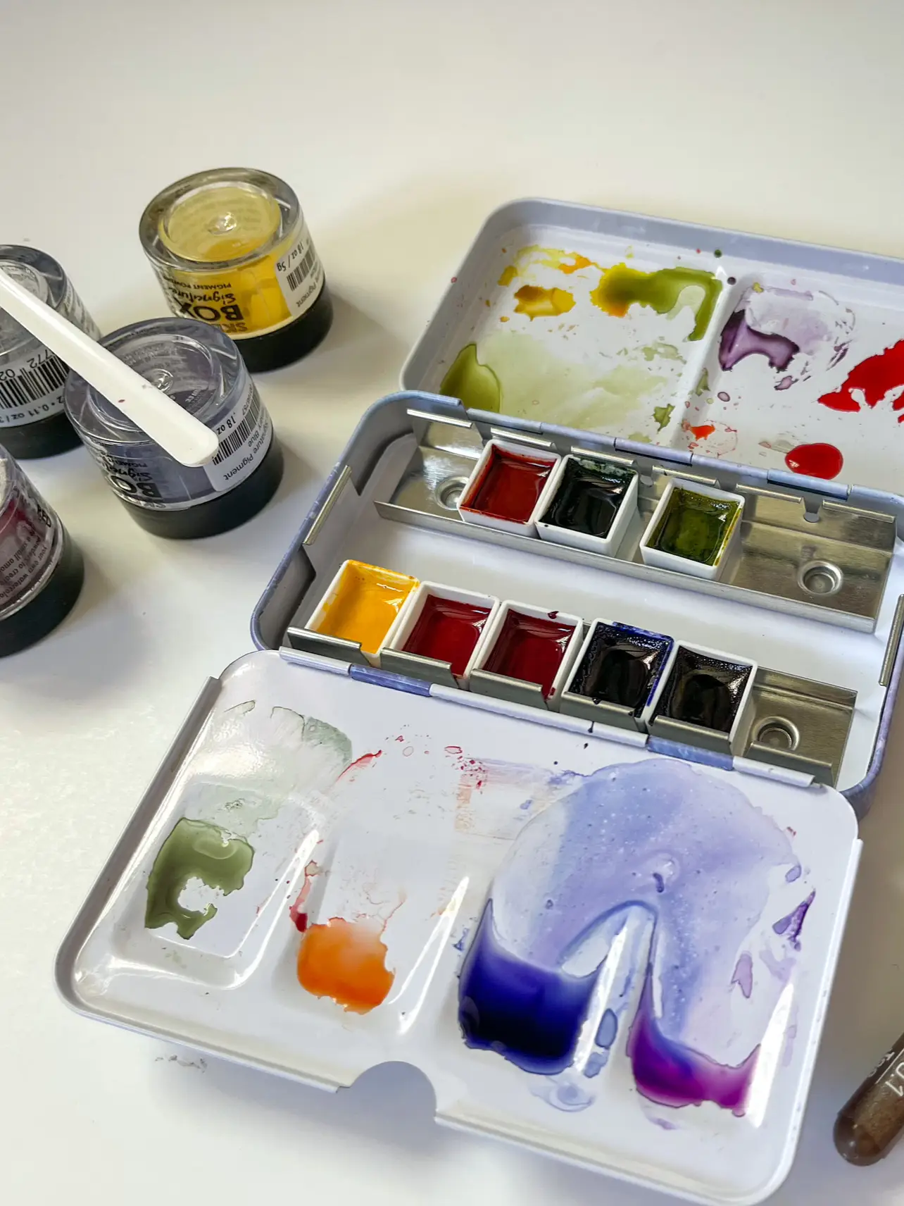 How To Use Watercolor Paint Tubes Two Ways - By Heidi Grace