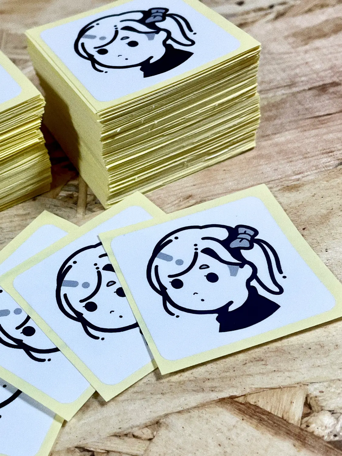 子供の絵をカッティングステッカーにできます! 子供の絵をカッティング