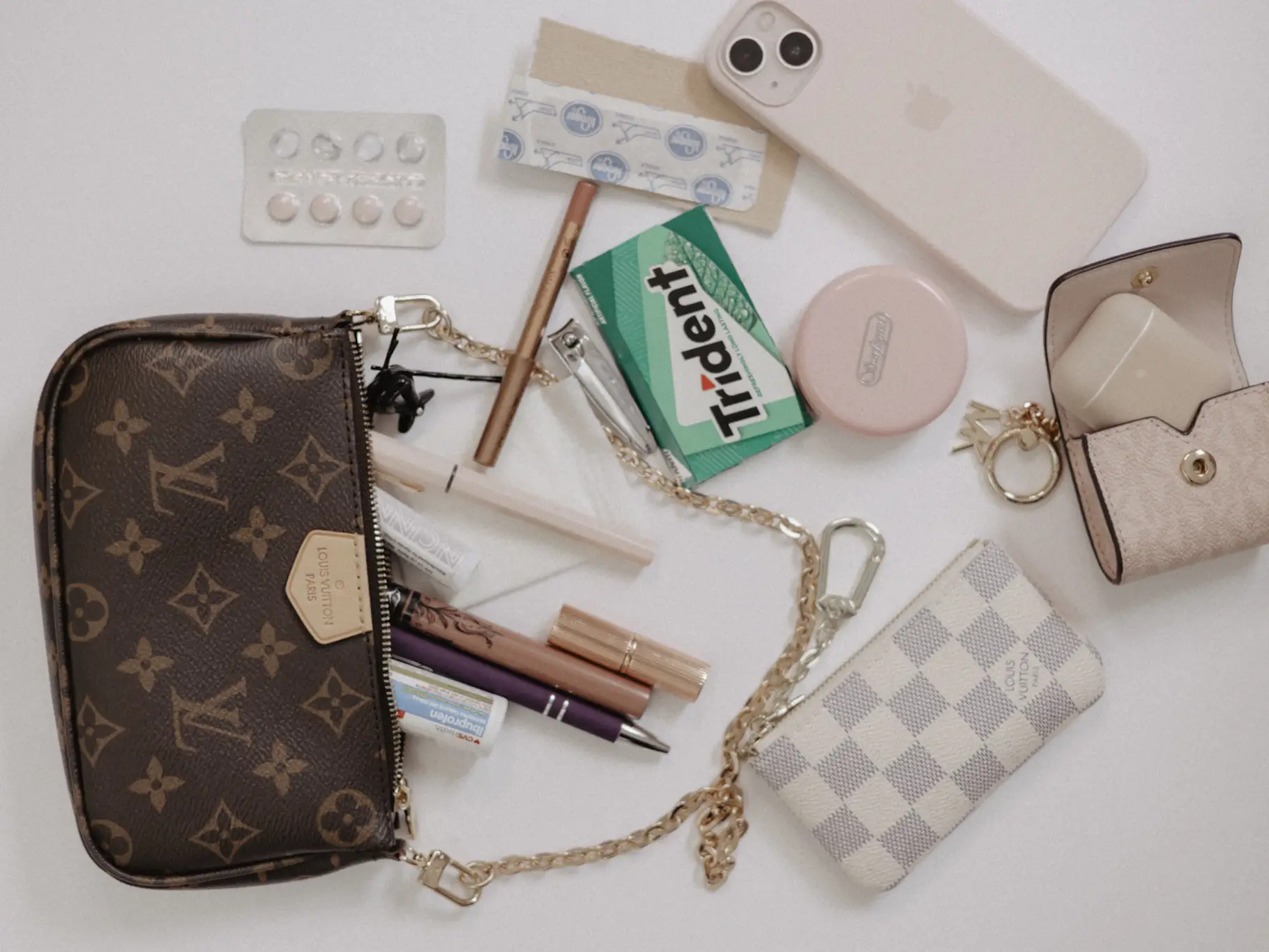 Actually Erica: Louis Vuitton Neverfull MM: Unboxing & What's In