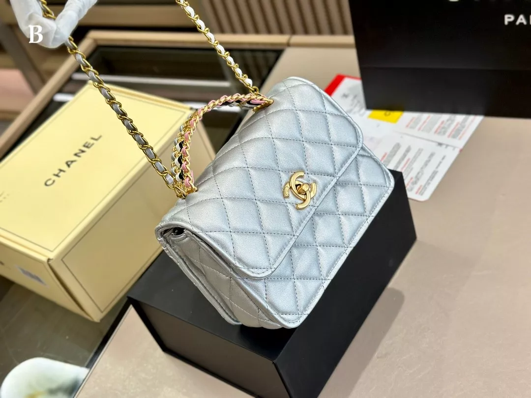 シャネルのバッグ，流行のスウェットスタイル，超人気 | 熙熙が投稿  