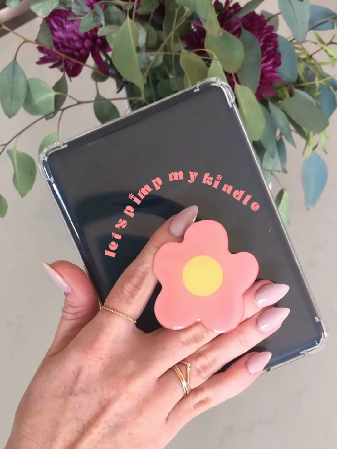 Pimp my Kindle: the cutest pop socket EVER 🌸, Video published by Courtney  Tice