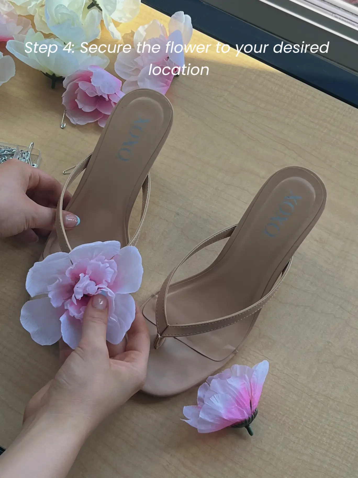 Heels with flowers sale on top