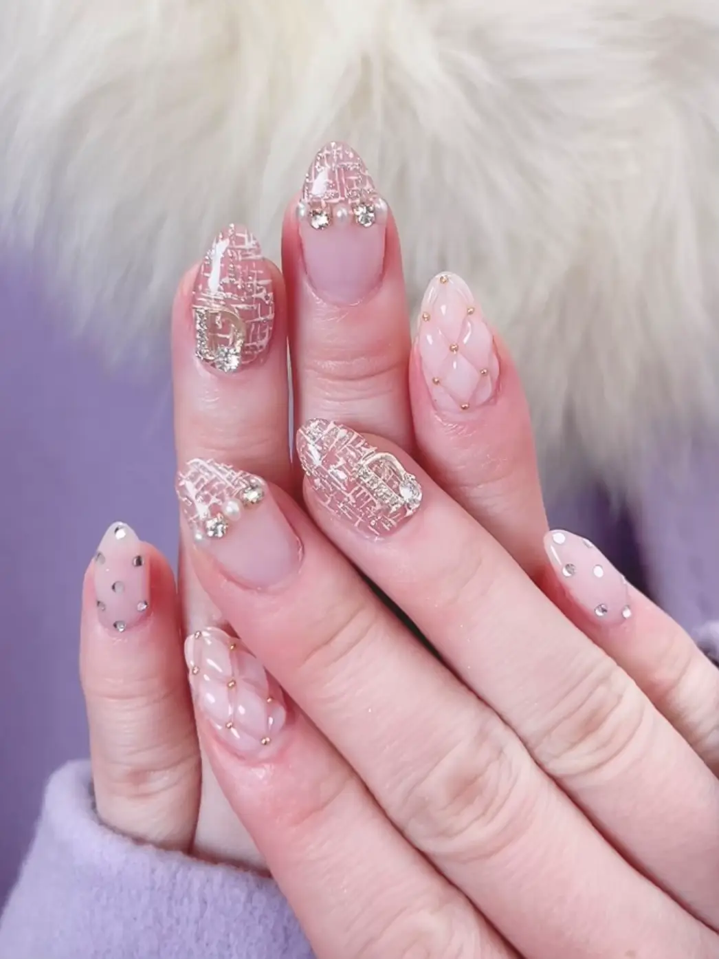 ツイードワンホンネイル💅❤️ | 空山菜摘(くうにゃん)が投稿した