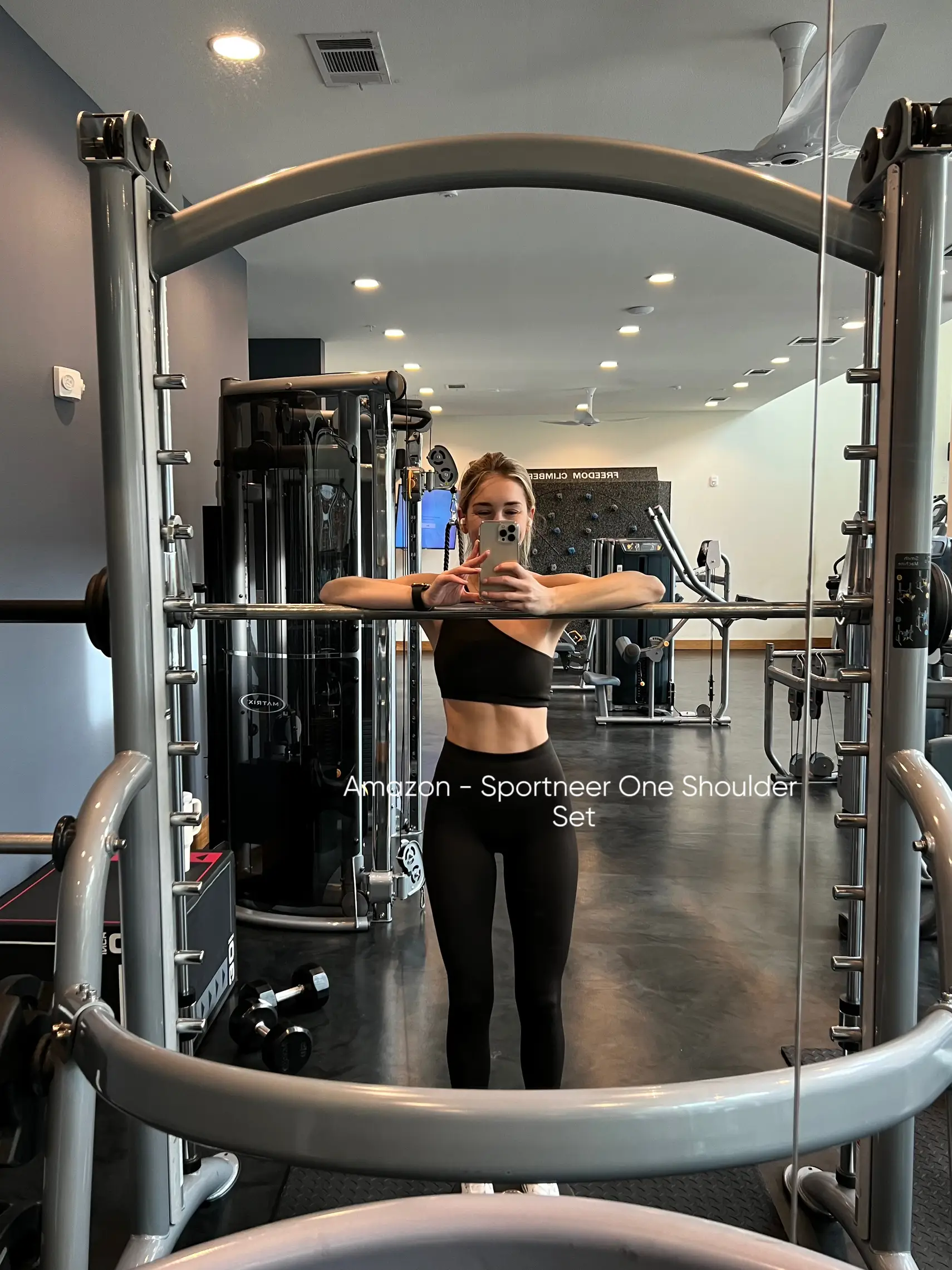 GYM FITS - my favorite pieces  Gallery posted by Chelsea Collins