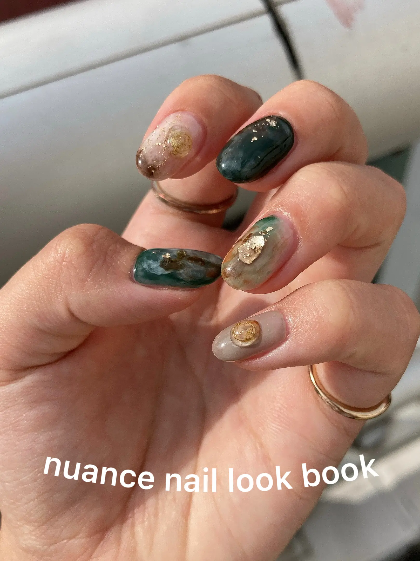 ちゅるちゅる nuance nail🤍 | yuukaが投稿したフォトブック | Lemon8