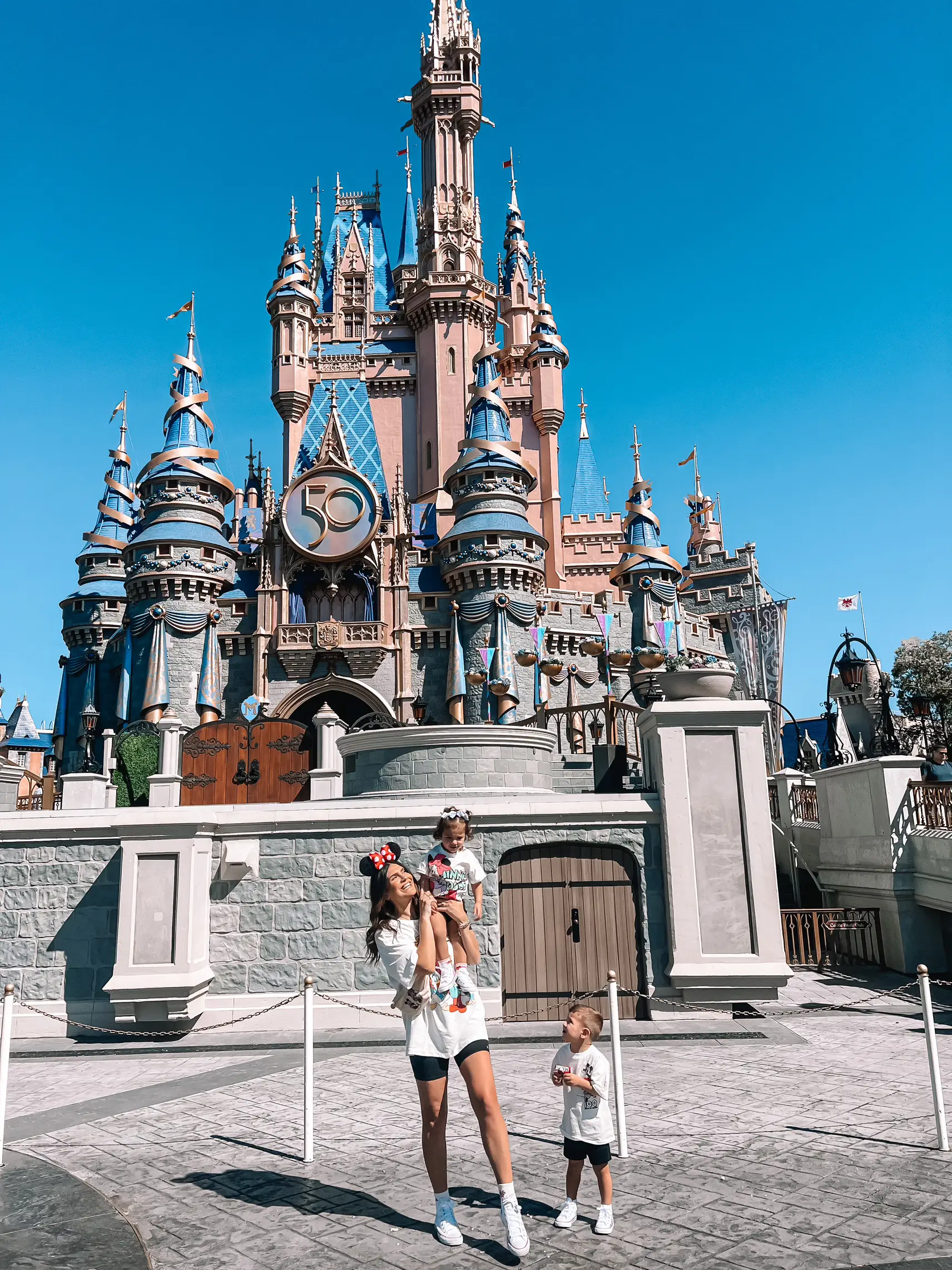 Cinderella Castle Blue Disney Crop Tank Top – Polka Dot Pixie Shop