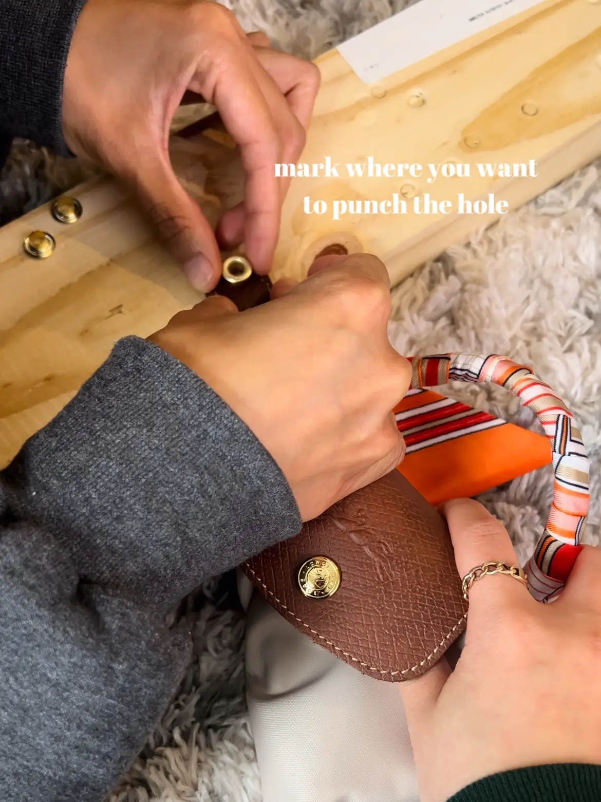 EASILY ADD A BAG STRAP WITHOUT PUNCHING HOLES