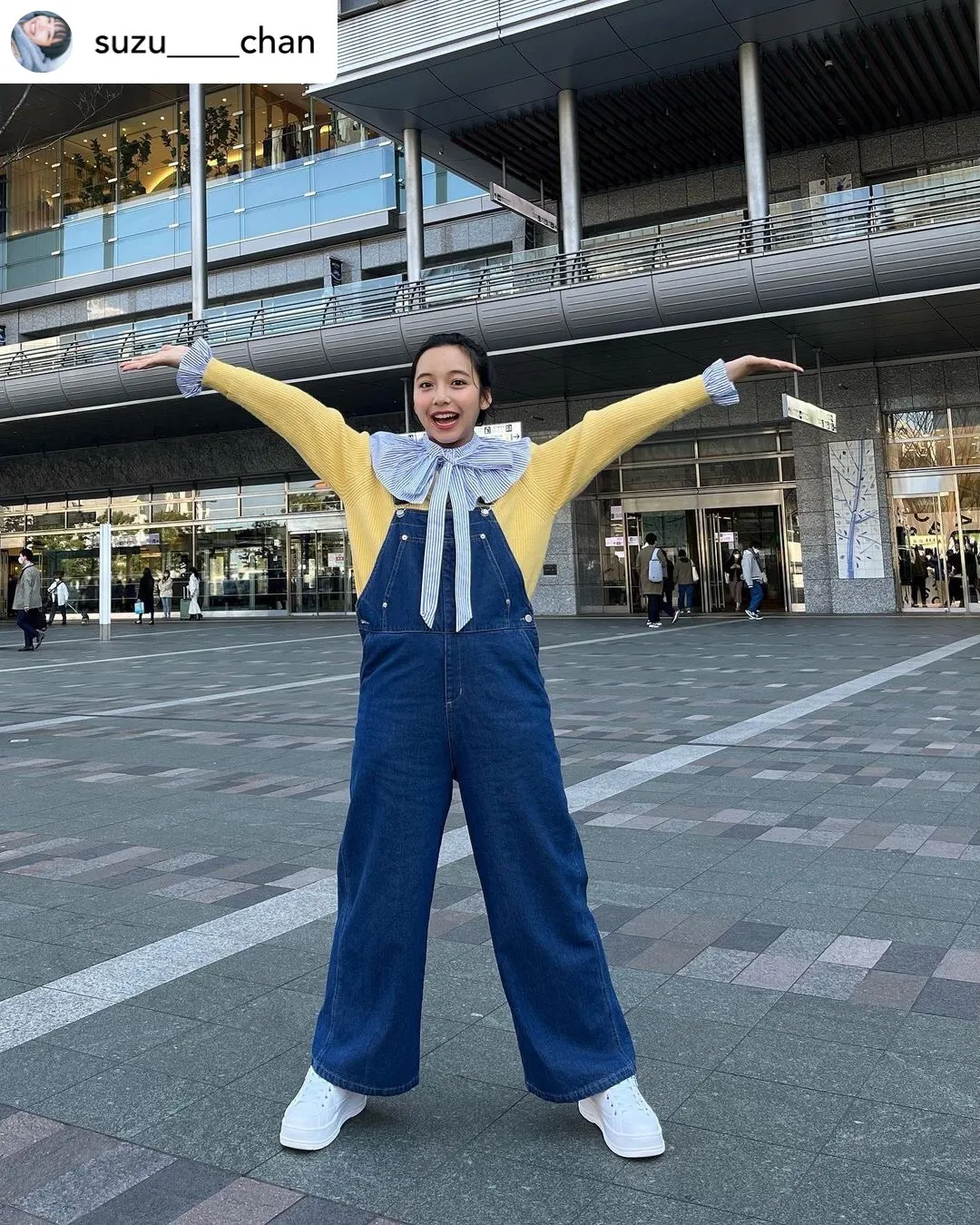 衣装着用のお知らせ😍当店のトップスを山之内すず様にご着用いただき