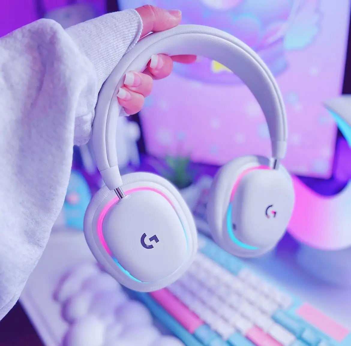 🌟Logitech aurora headset 🌟 | Gallery posted by Shirah0shi💫 | Lemon8