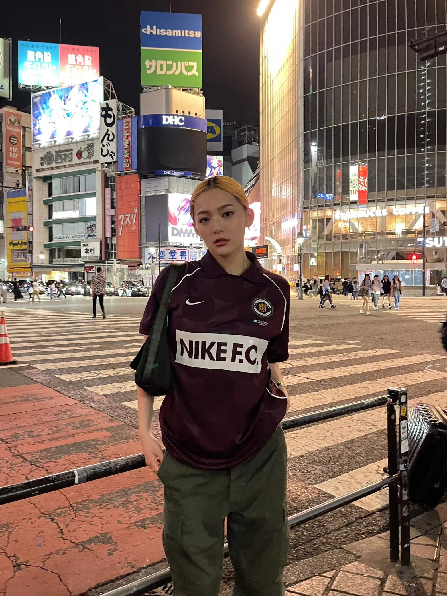 今海外girlがみんな着てる【ユニフォームコーデ⚽️】 | MARIAが投稿