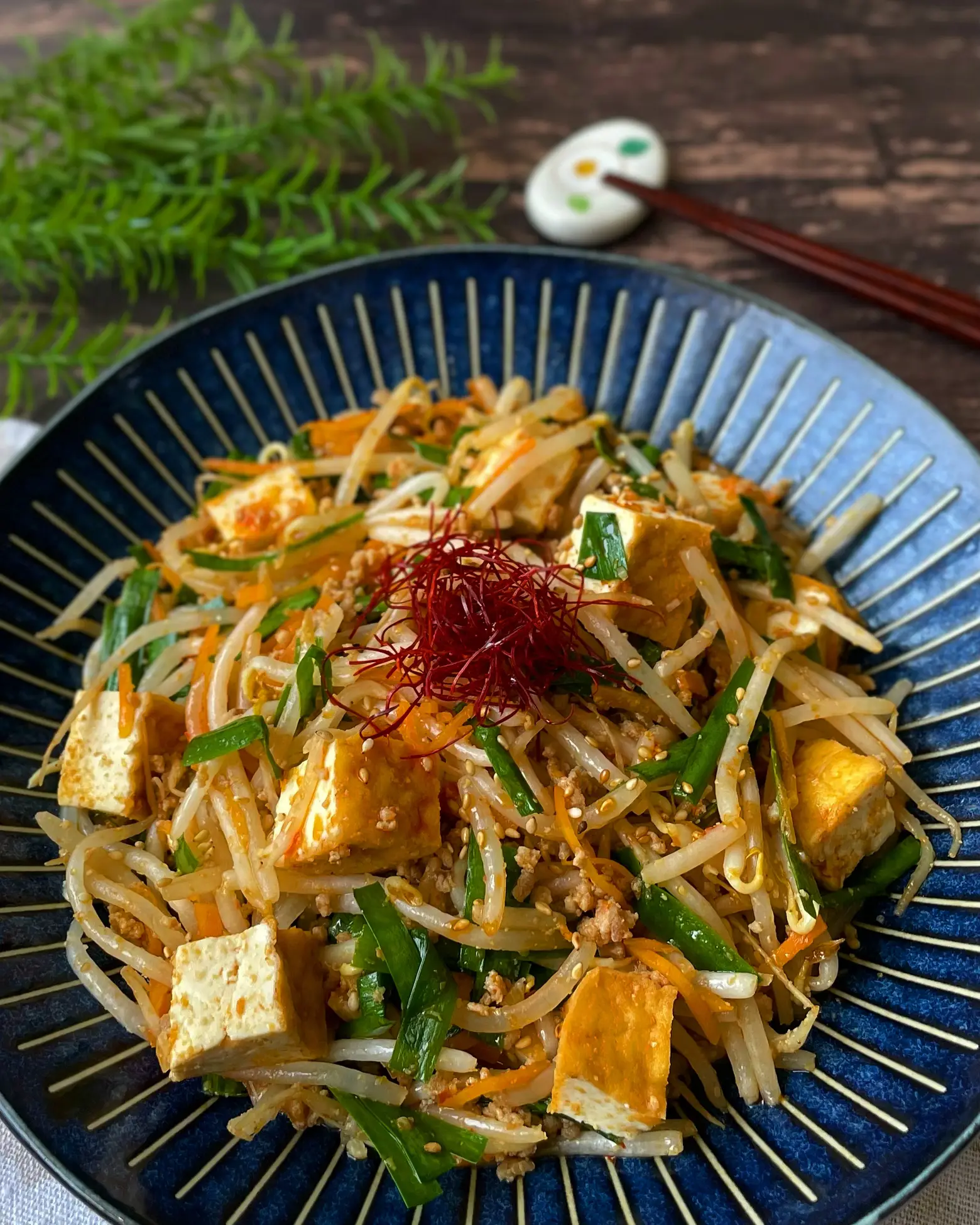 \さっと炒めるだけ/ 『もやしのごま味噌坦々炒め』 | 低空飛行キッチン(調理師免許)が投稿したフォトブック | Lemon8