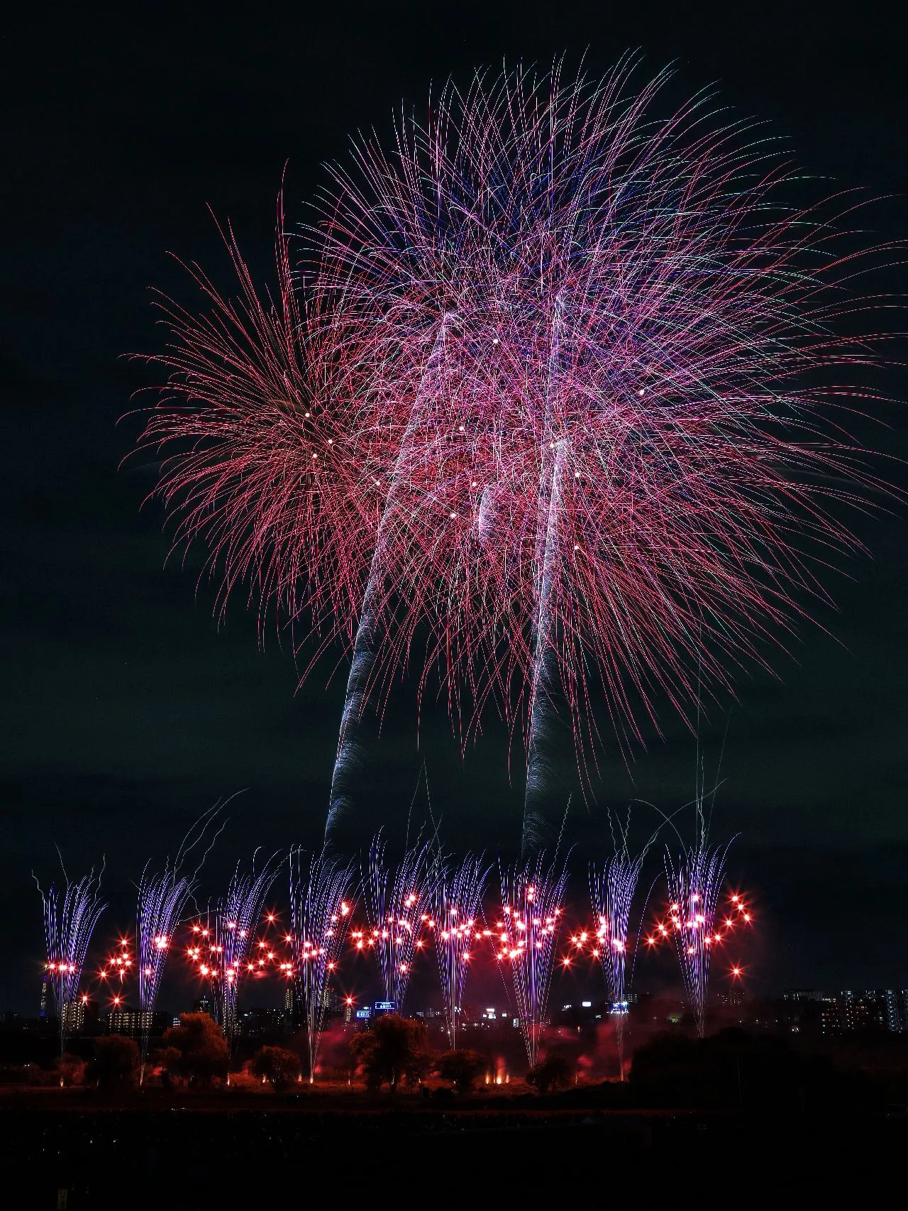 🎇第2回川口花火大会🎇埼玉県川口市 | ポタリング好き共働き二児の父が投稿したフォトブック | Lemon8