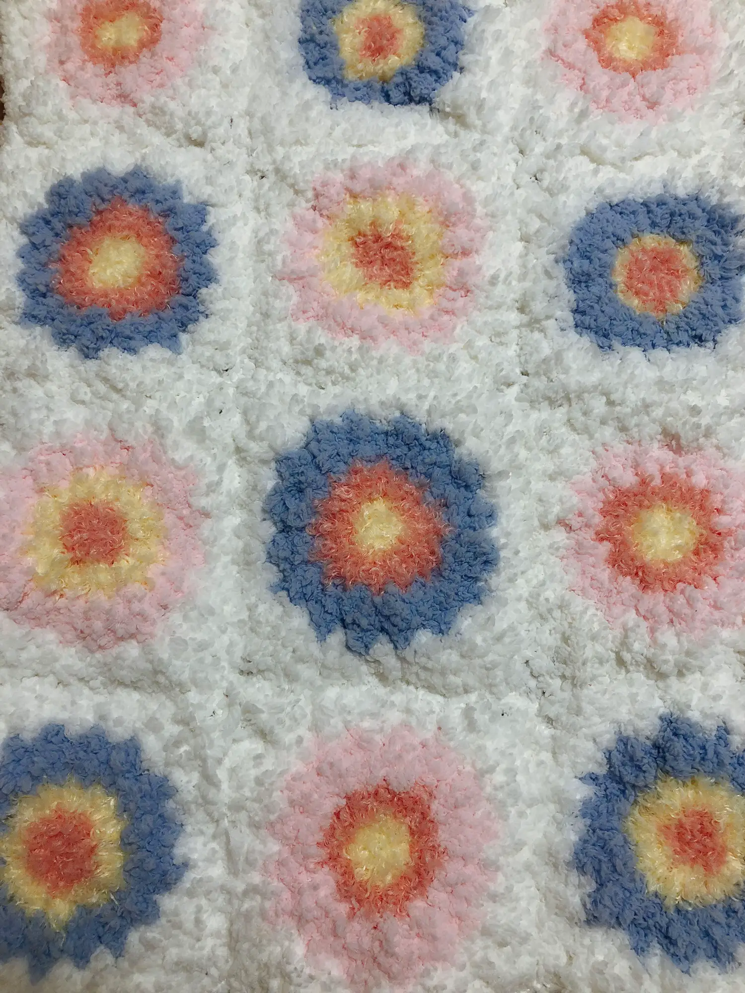 123)カラフルなグラニースクエアブランケット