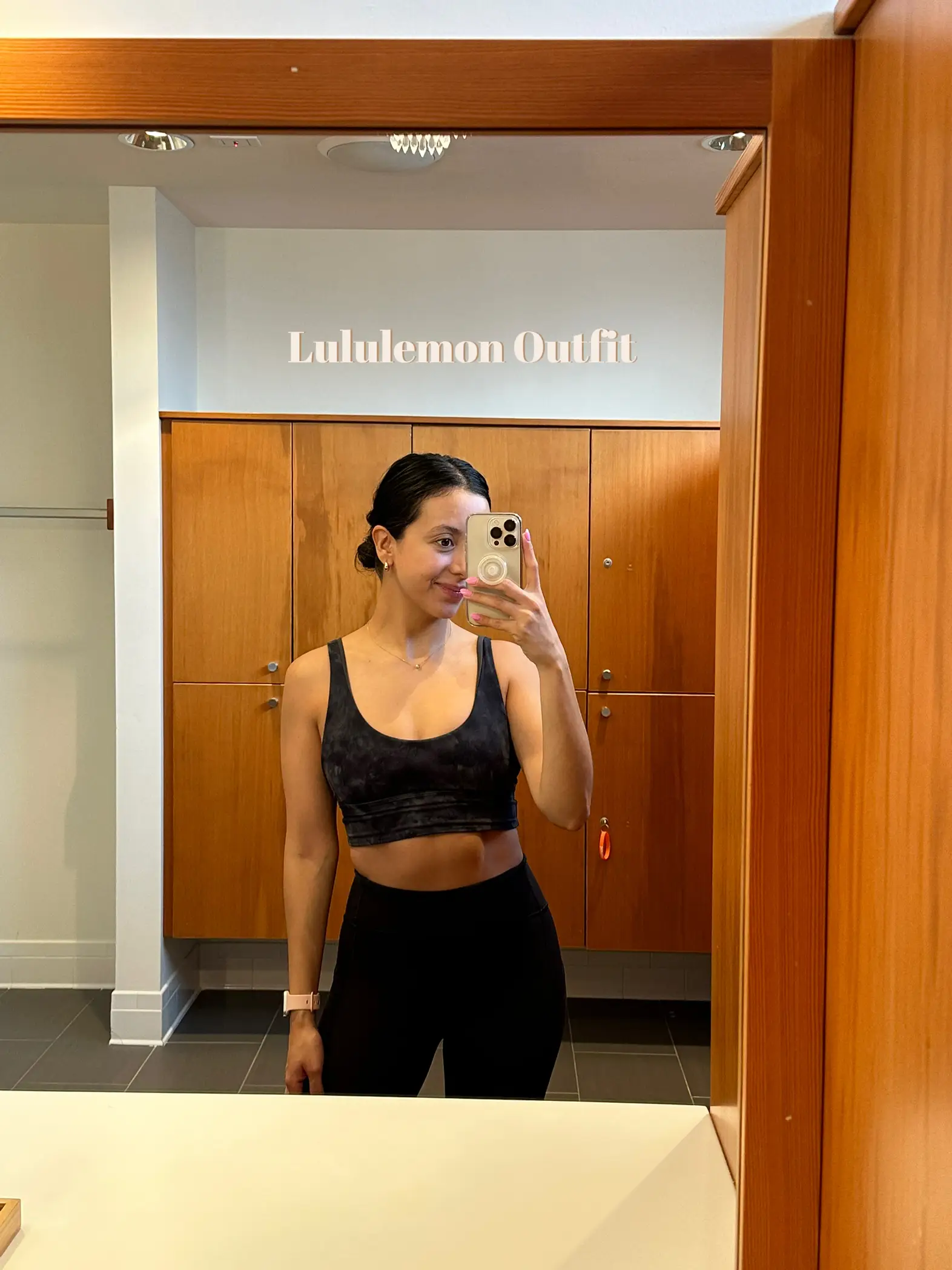 Lulu lifting fit (wunder train contour fit size 12 black, align tank size  14 heathered tidewater teal) : r/lululemon