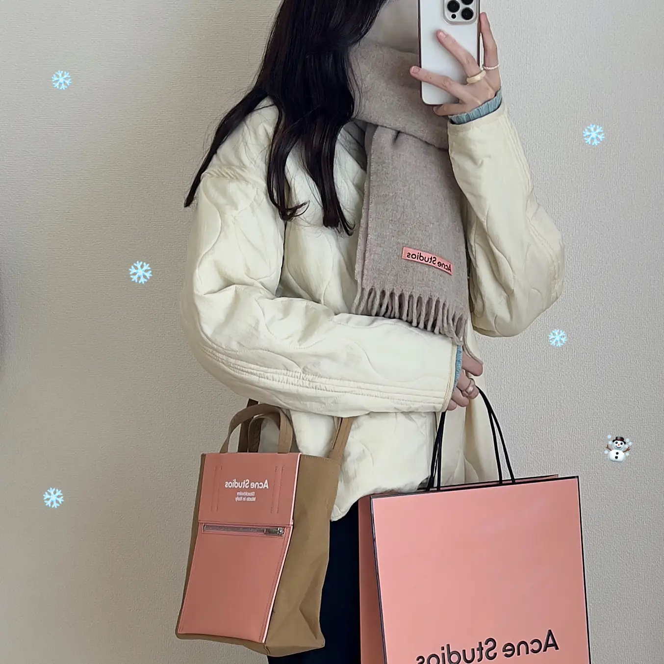 冬服❄️AcneStudios💗マフラー🧣バッグ👜 | __sua.sが投稿したフォト