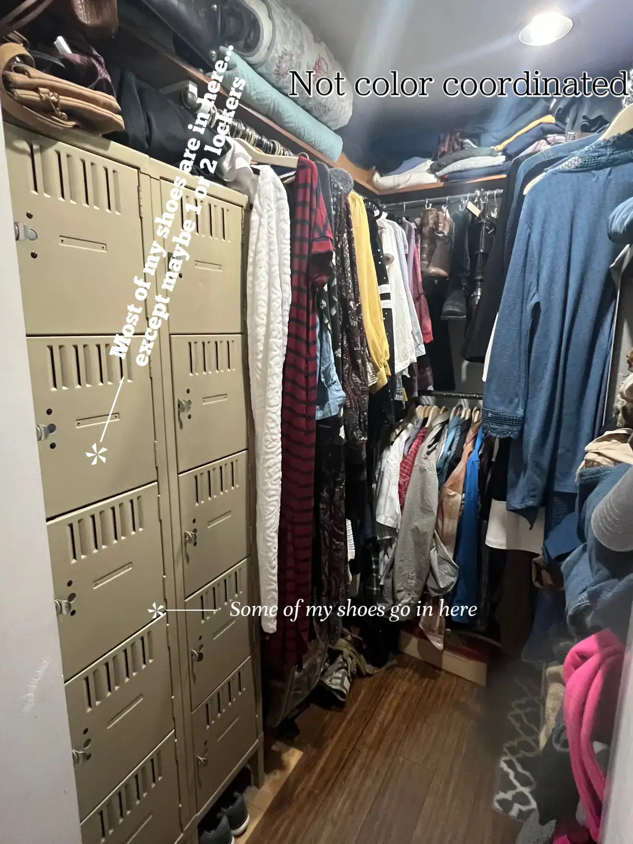 The Most Effective Way To Get A Color Coordinated Closet - The Organized  Mama