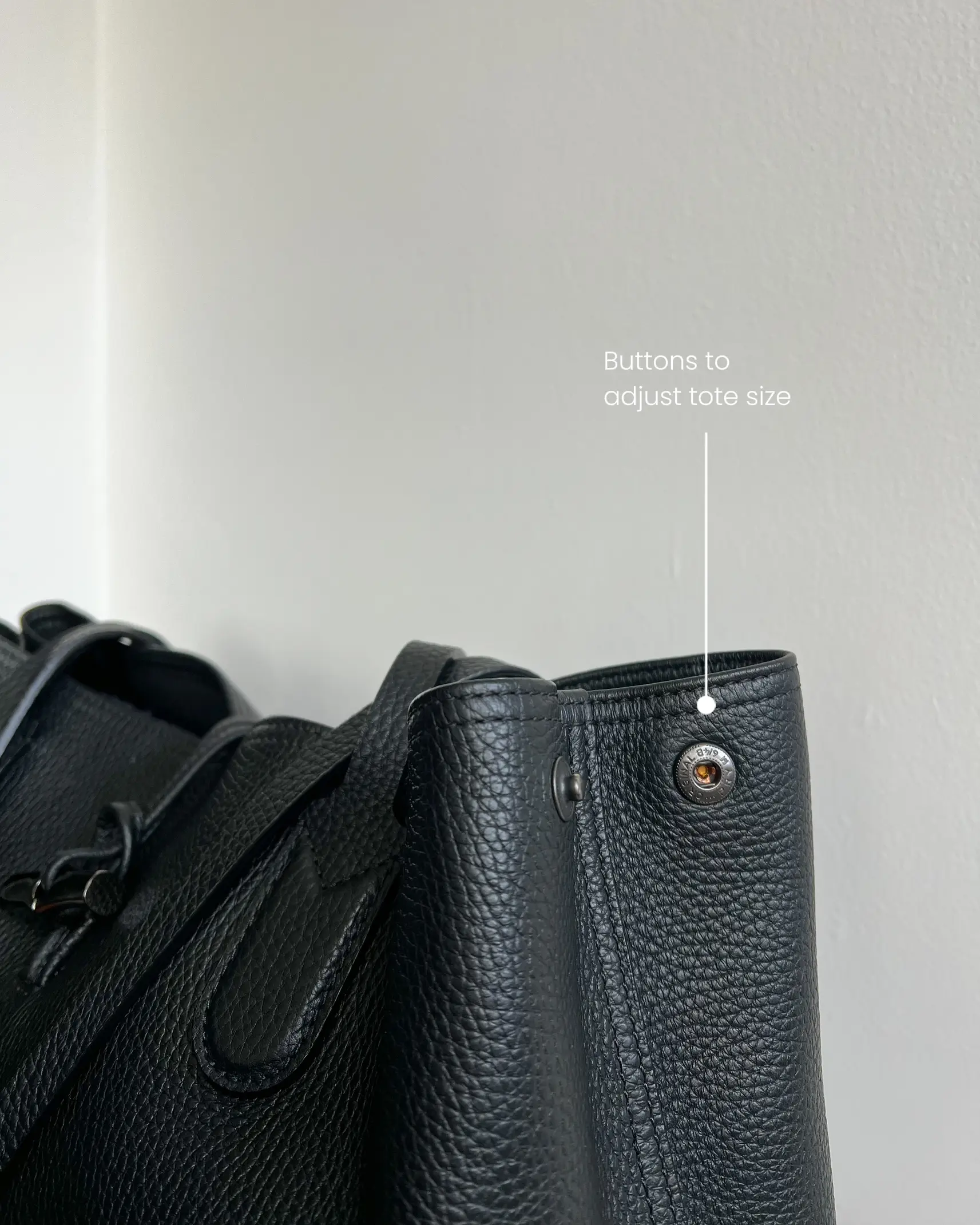 Finally using this Coach Gallery tote! : r/handbags