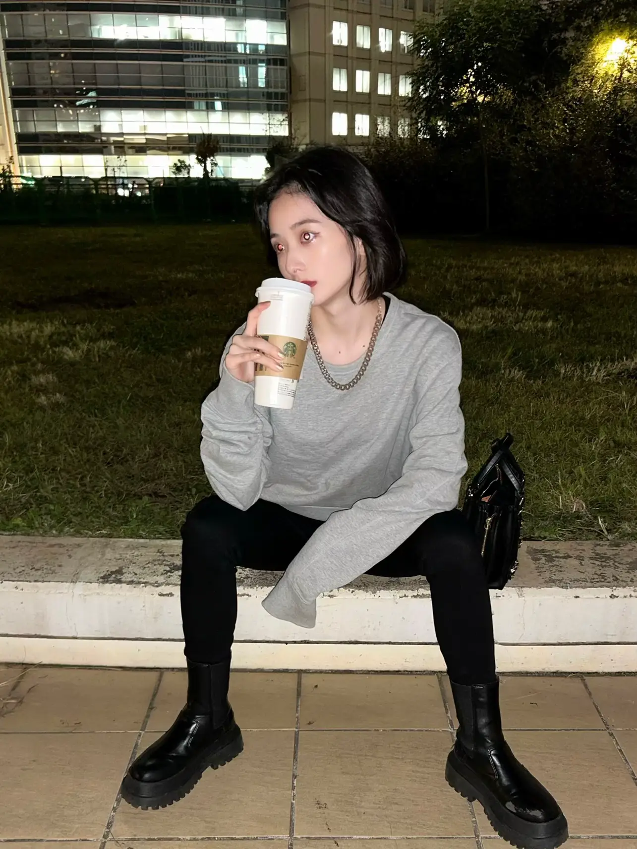 シンプルスウェット×スキニーコーデ』🤍 | おかもとみづき🌙が