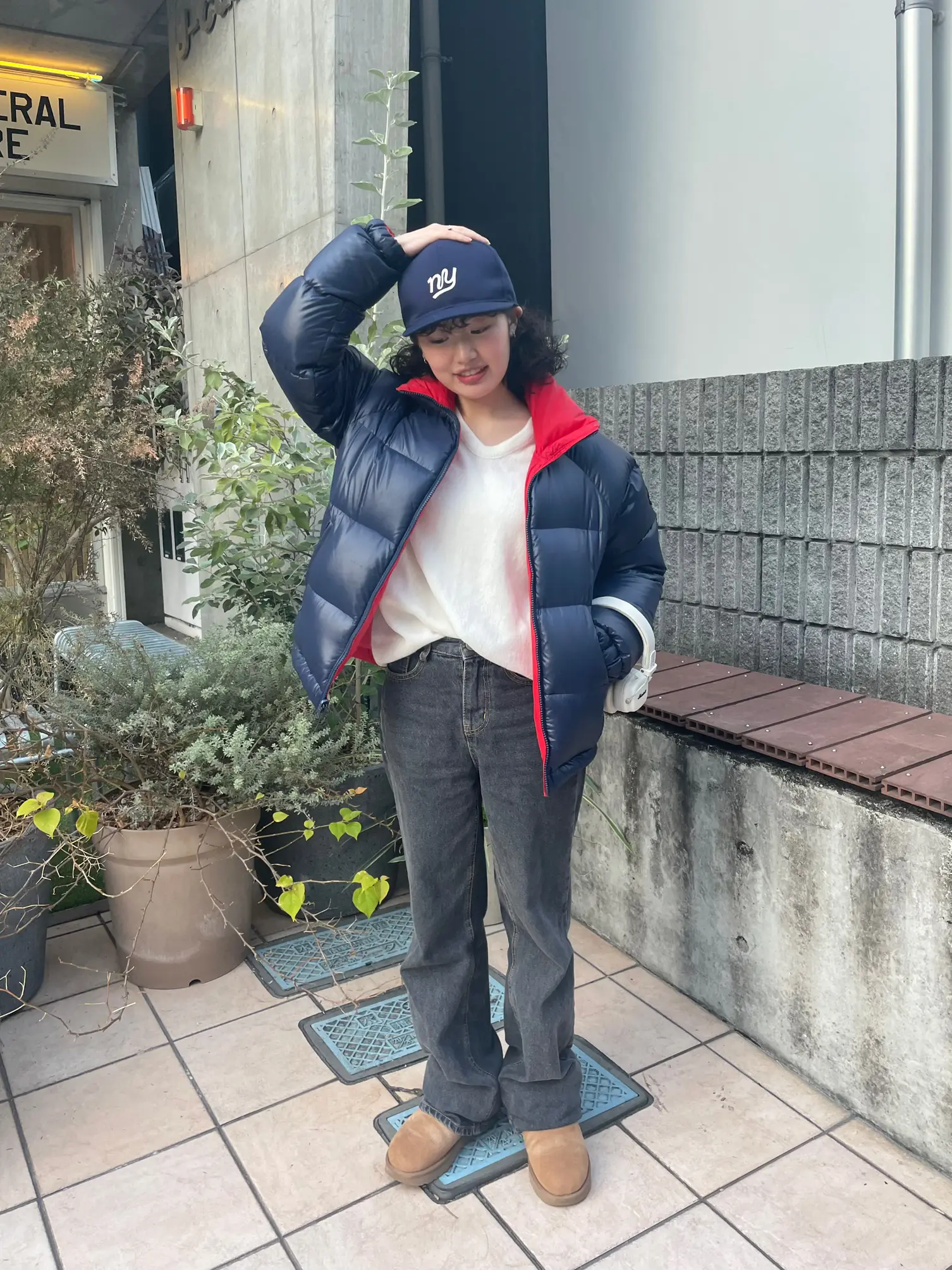 ニューヨークで購入ピンク✖️黒レース最高級のダウンコート ニューヨークで購入ピンク✖️黒レース最高級のダウンコート