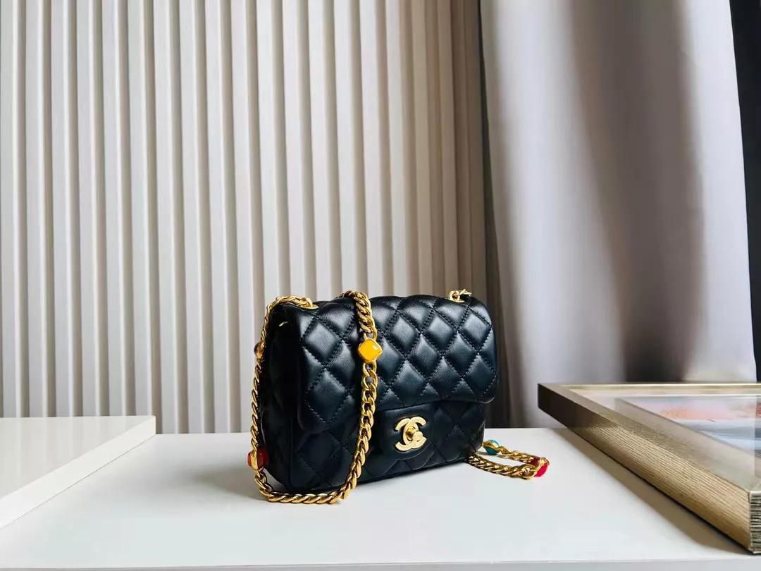 Chanel chain bag, Gallery posted by Dilruba Begum
