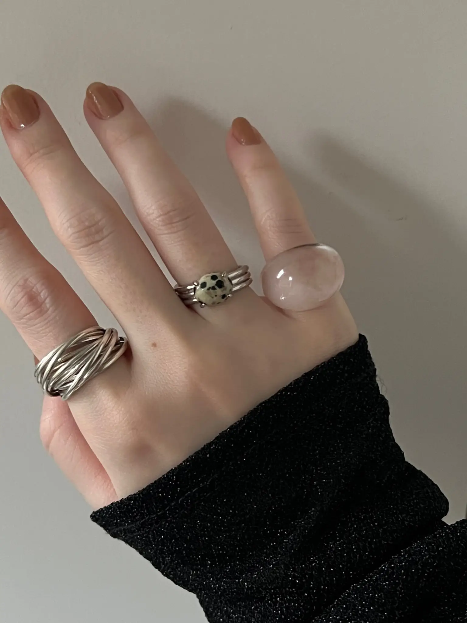 ぷるぷるピンキーリング💍 | POMUM & ARTSが投稿したフォトブック | Lemon8