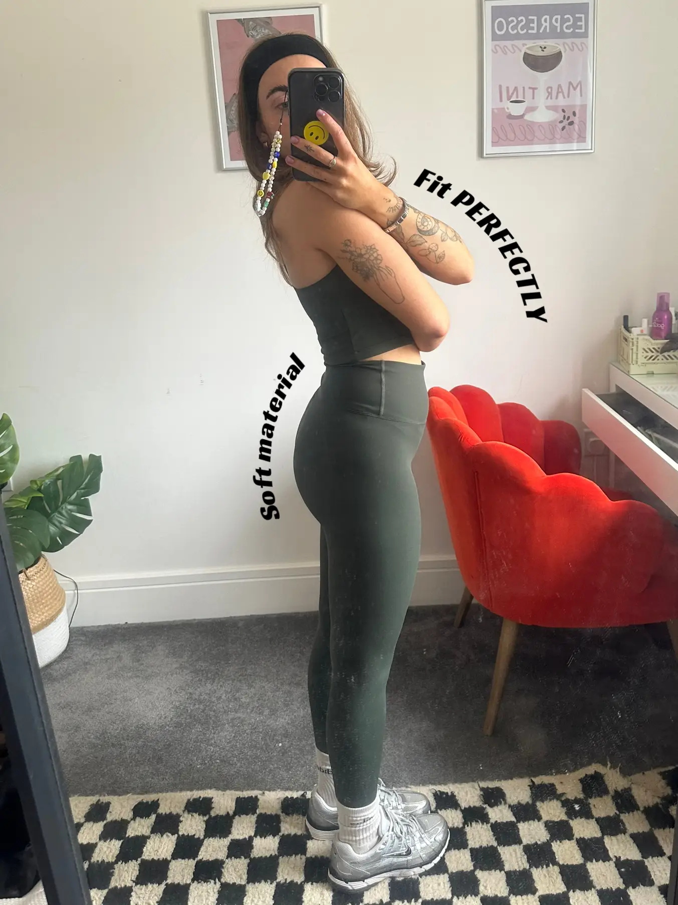 Morgan Tights - Green  Outfits with leggings, Skin tight leggings, Girls  in leggings
