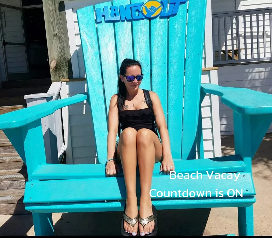 Beach Vacay Countdown is ON's images