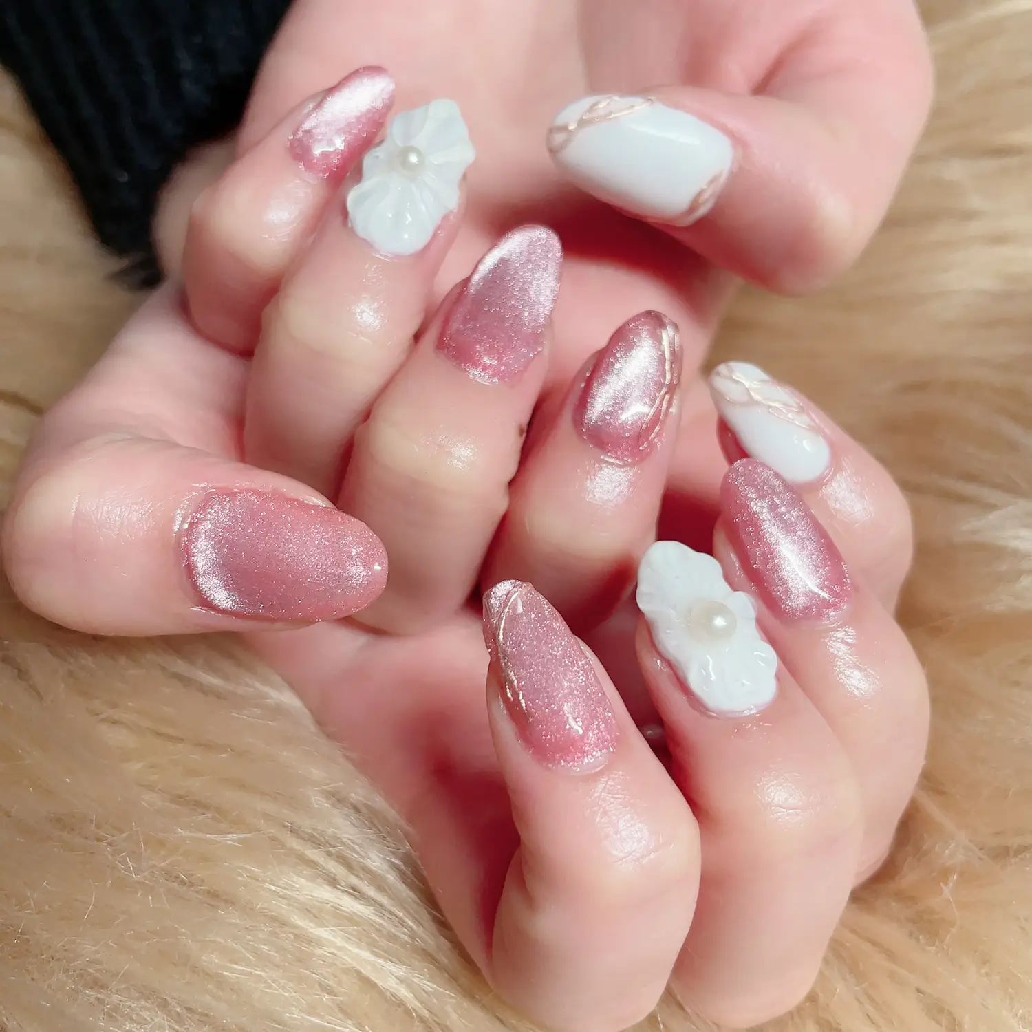 マグネット✖️フラワーネイル | 𝔸𝕚𝕣𝕚  nailsが投稿したフォト