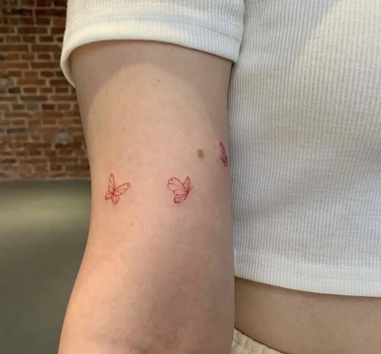 Aesthetic red tattoo inspo! | Gallery posted by Alyssa | Lemon8