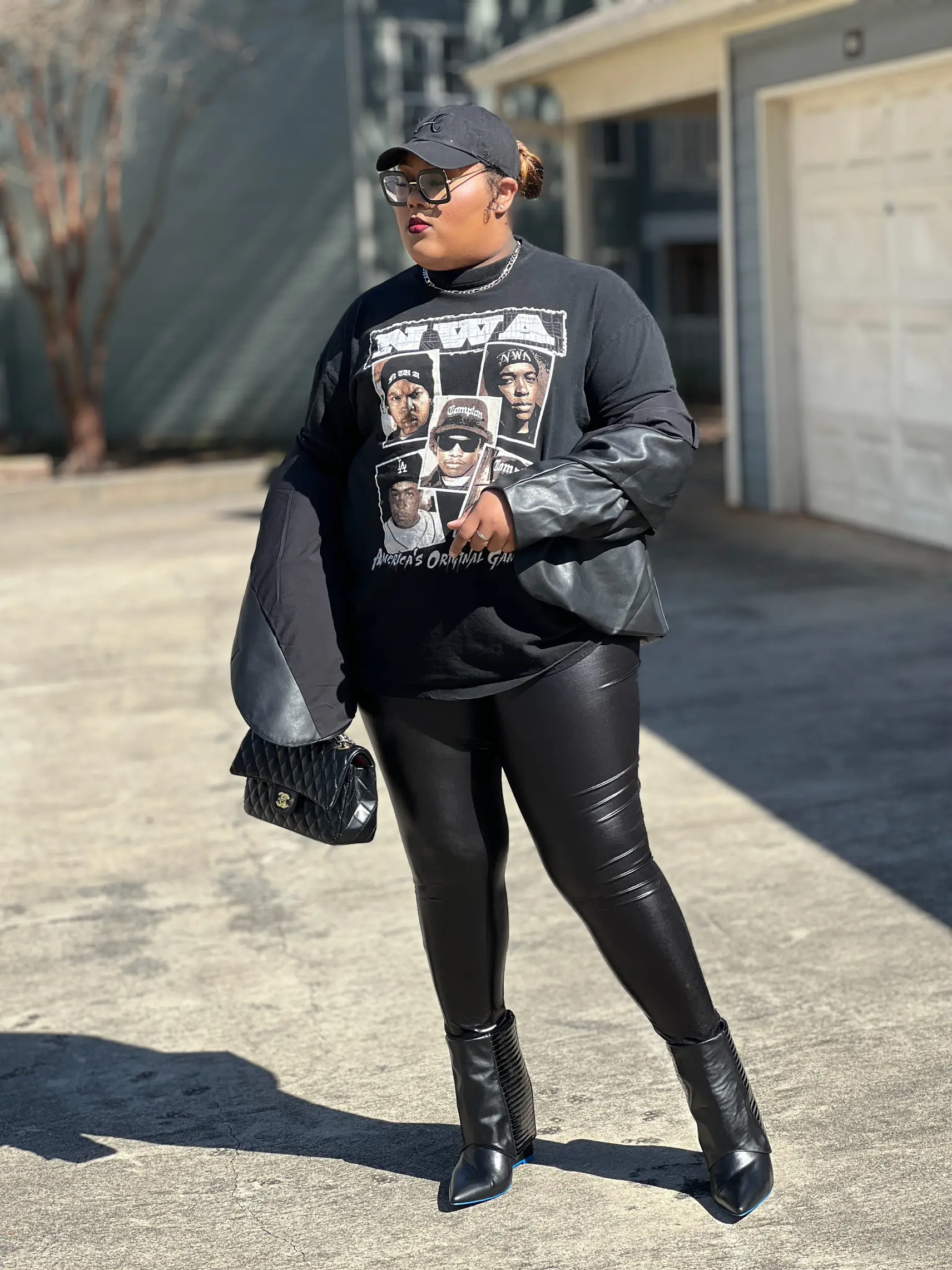 PLUS SIZE ALL BLACK DATE NIGHT OUTFIT IDEA
