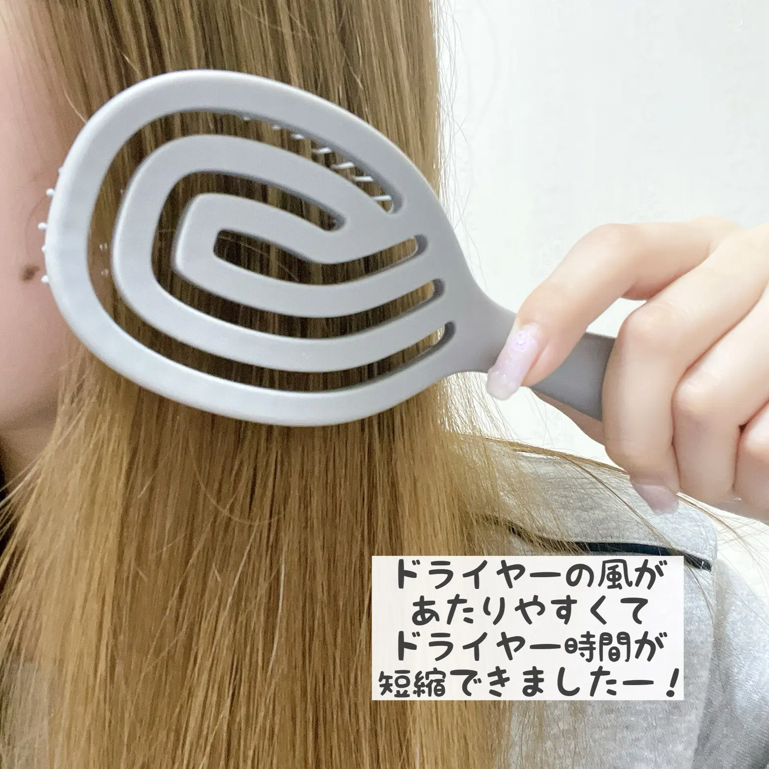 DAISO 乾きやすいブラシ ブローブラシ ヘアーブラシ くし ダイソー