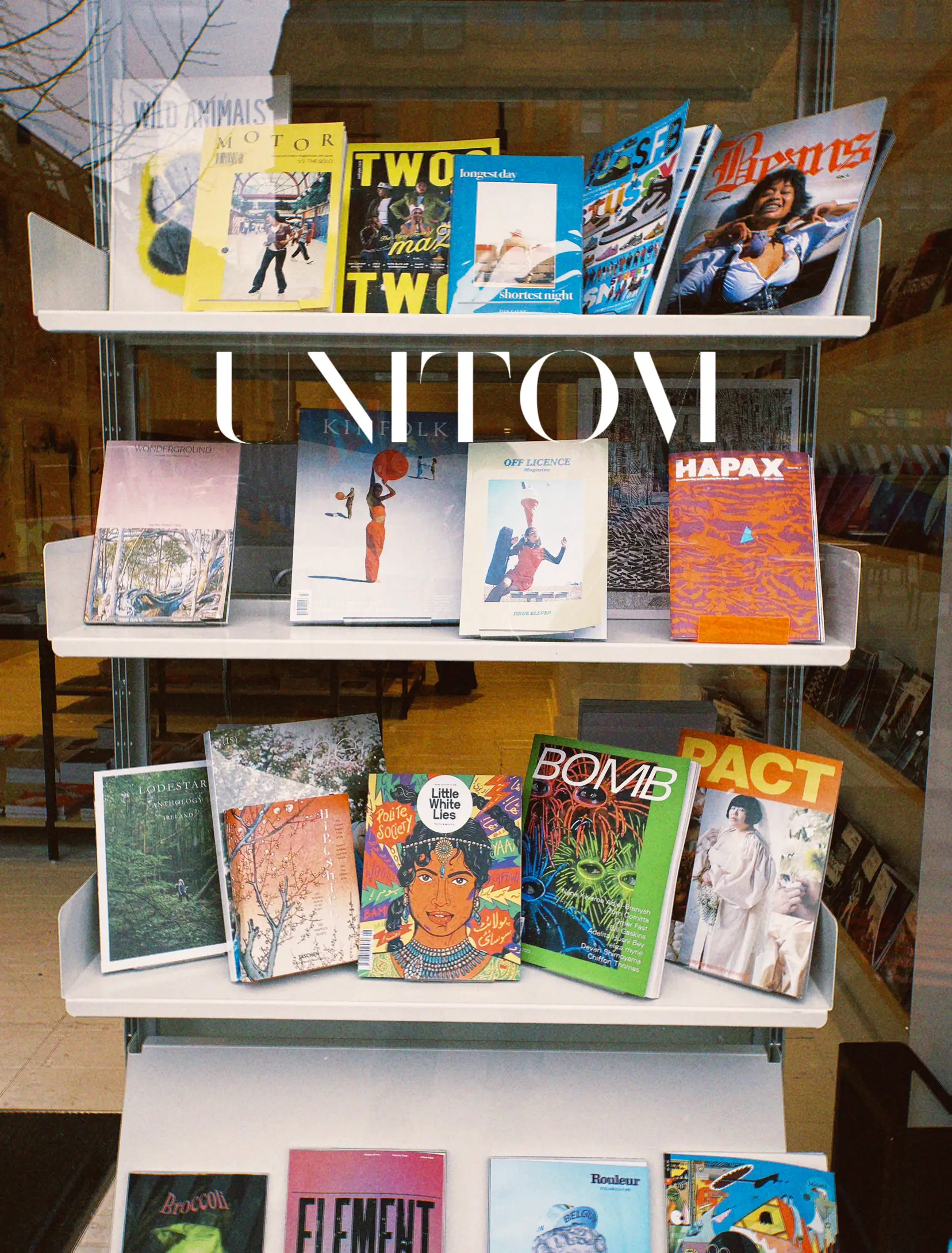 New indie bookshop UNITOM on Stevenson Square is now open