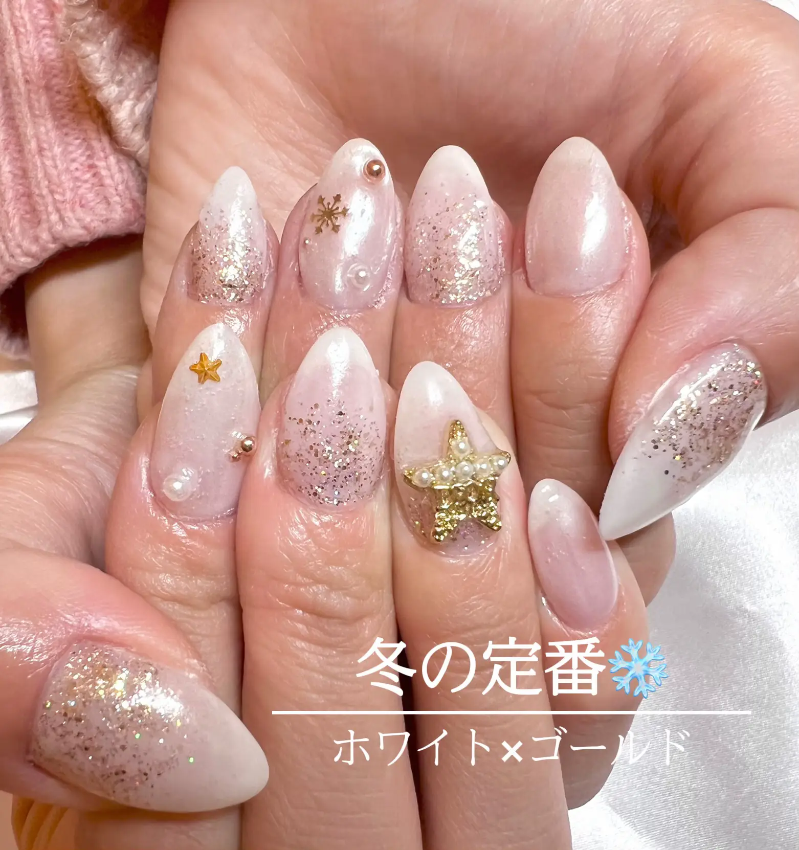 冬の鉄板ネイル❄️ | Rinaが投稿したフォトブック | Lemon8