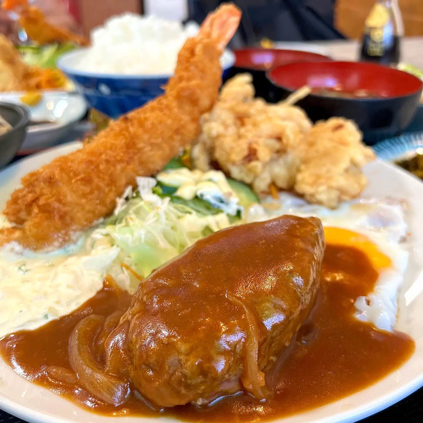 洋食に中華に和食全て兼ね揃えたオールジャンル食堂 | 関西グルメ