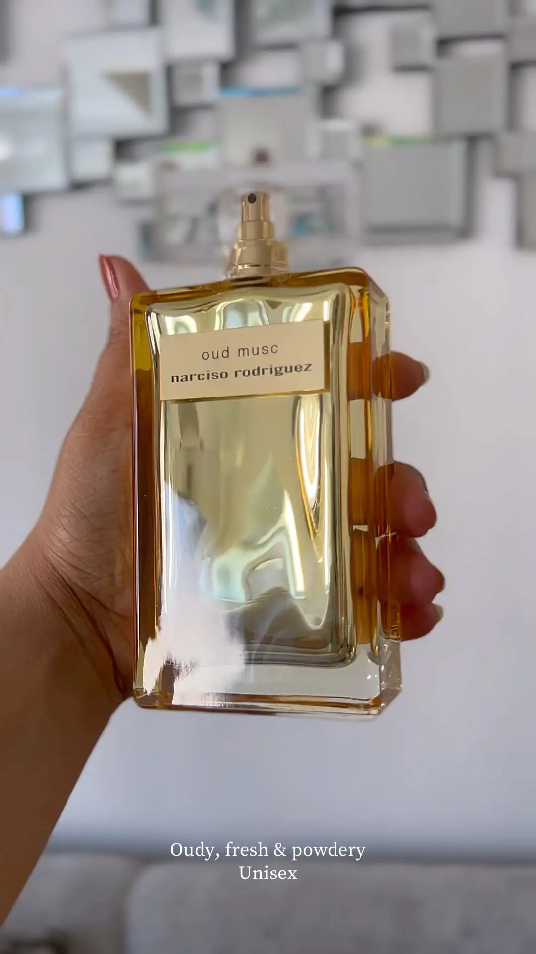 Lucky Citrine: Review: Avon Fashions Body Illusion