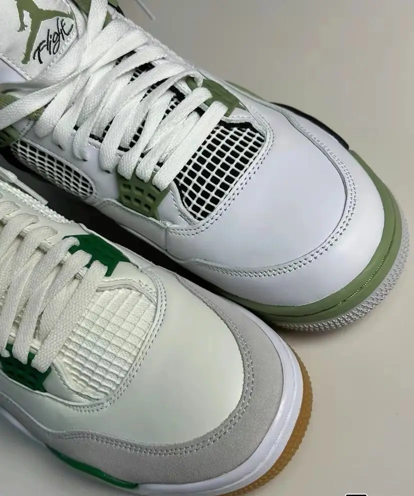 White green store jordan 4