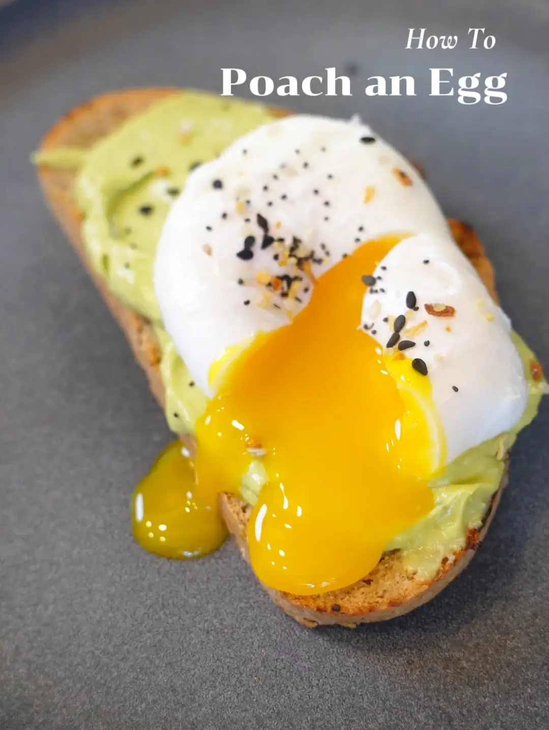 Microwave Poached Eggs - Hungry Healthy Happy