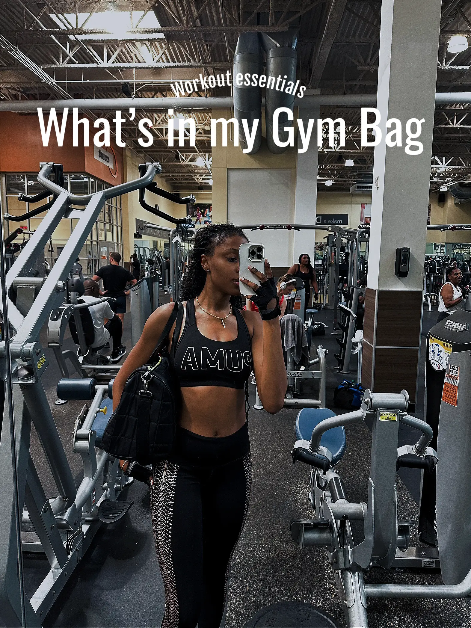 Bodybuilding Gym Bag Essentials: What's In My Bag?