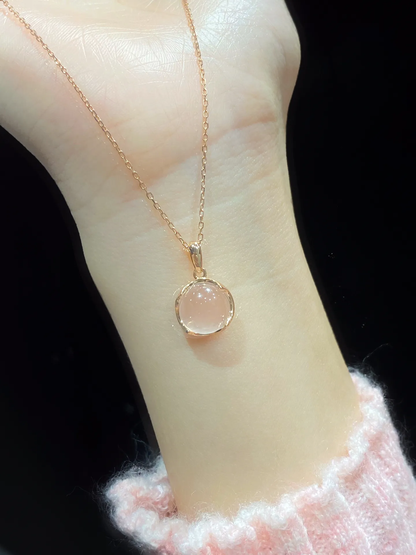 2024年のElegant Pink Crystal Necklaceのアイデア18選